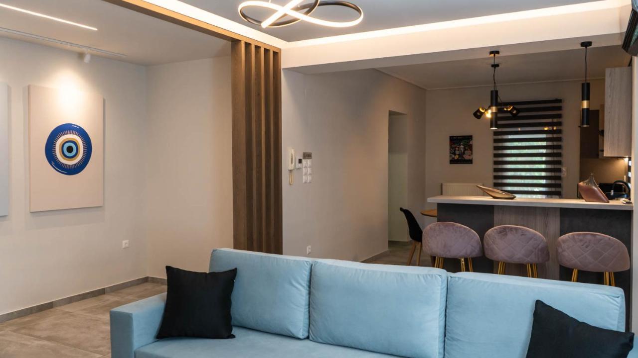 Mythic Meteora Apartment กาลัมปากา ภายนอก รูปภาพ