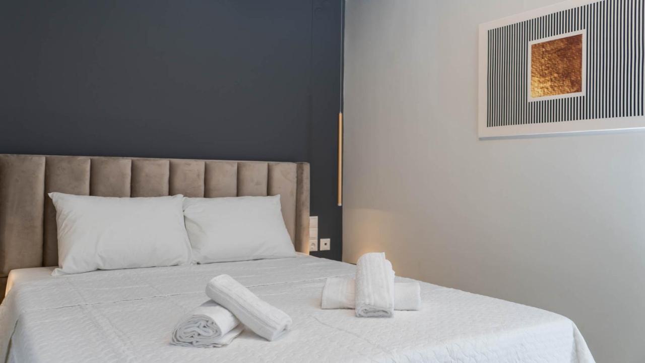 Mythic Meteora Apartment กาลัมปากา ภายนอก รูปภาพ